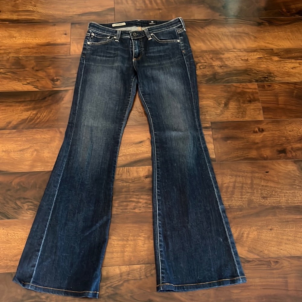 Women’s AG Bellbottom Jeans s 27 R
